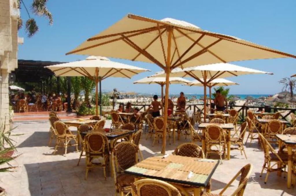 Hotel Paradis Palace الحمامات المظهر الخارجي الصورة