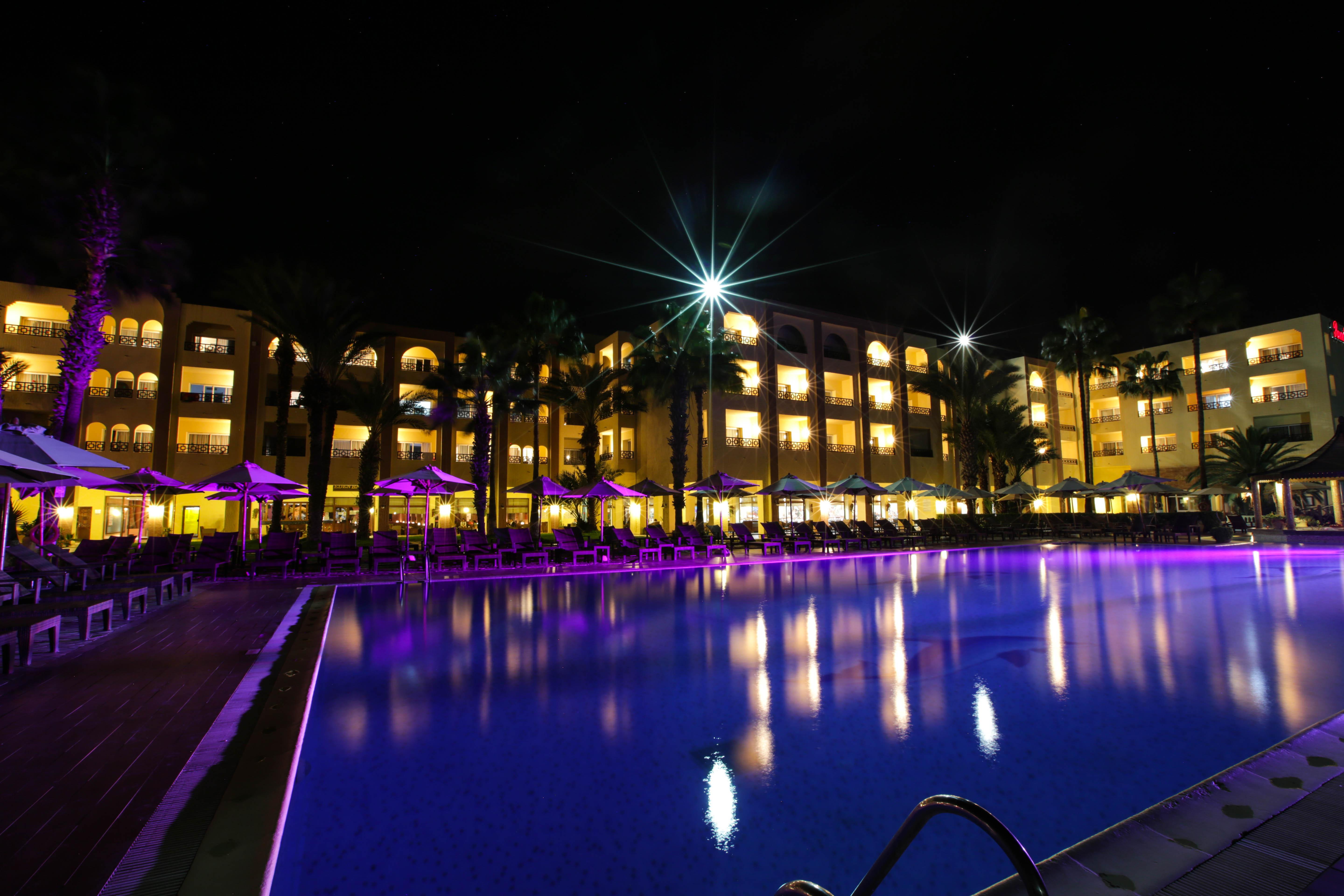 Hotel Paradis Palace الحمامات المظهر الخارجي الصورة