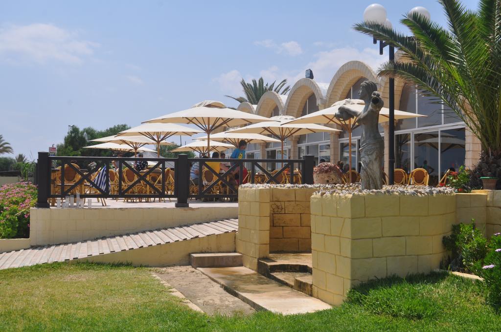Hotel Paradis Palace الحمامات المظهر الخارجي الصورة