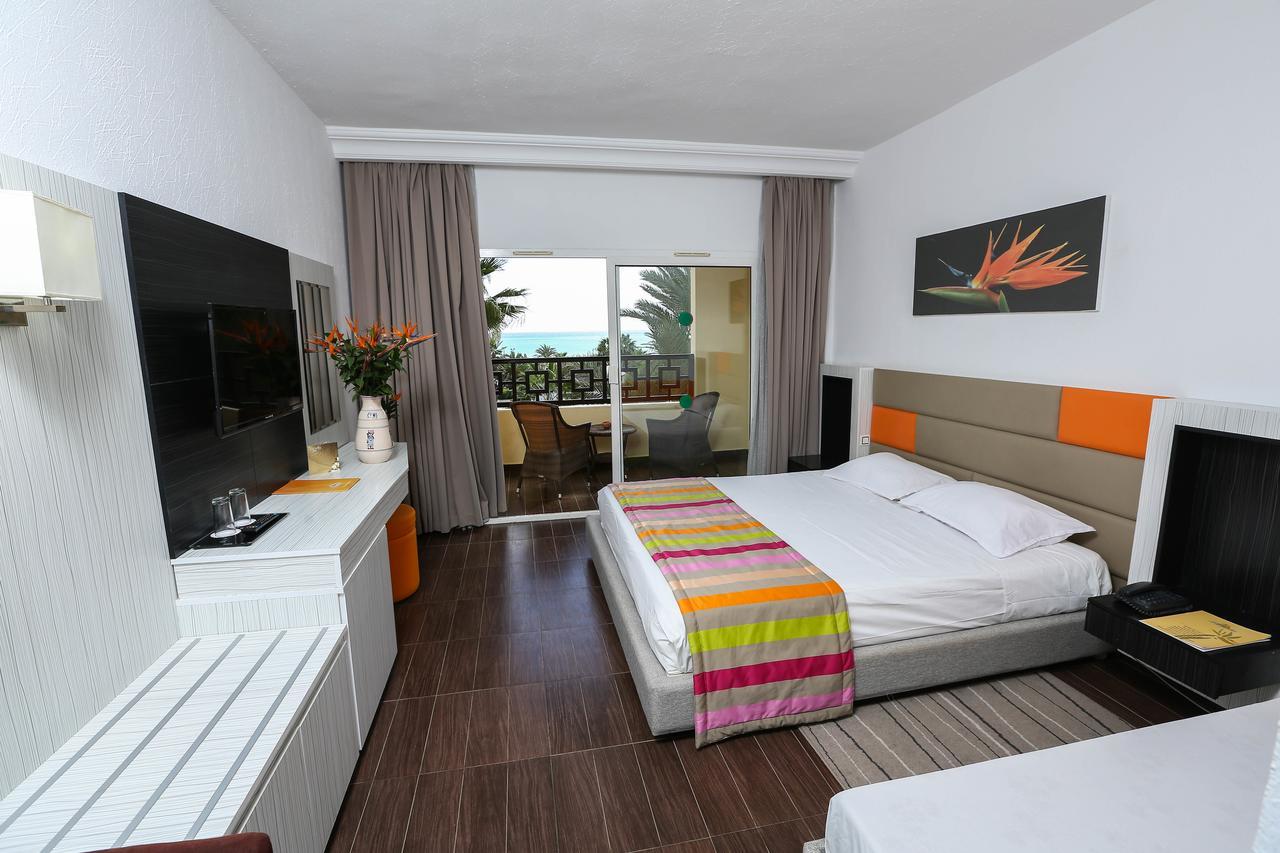 Hotel Paradis Palace الحمامات المظهر الخارجي الصورة