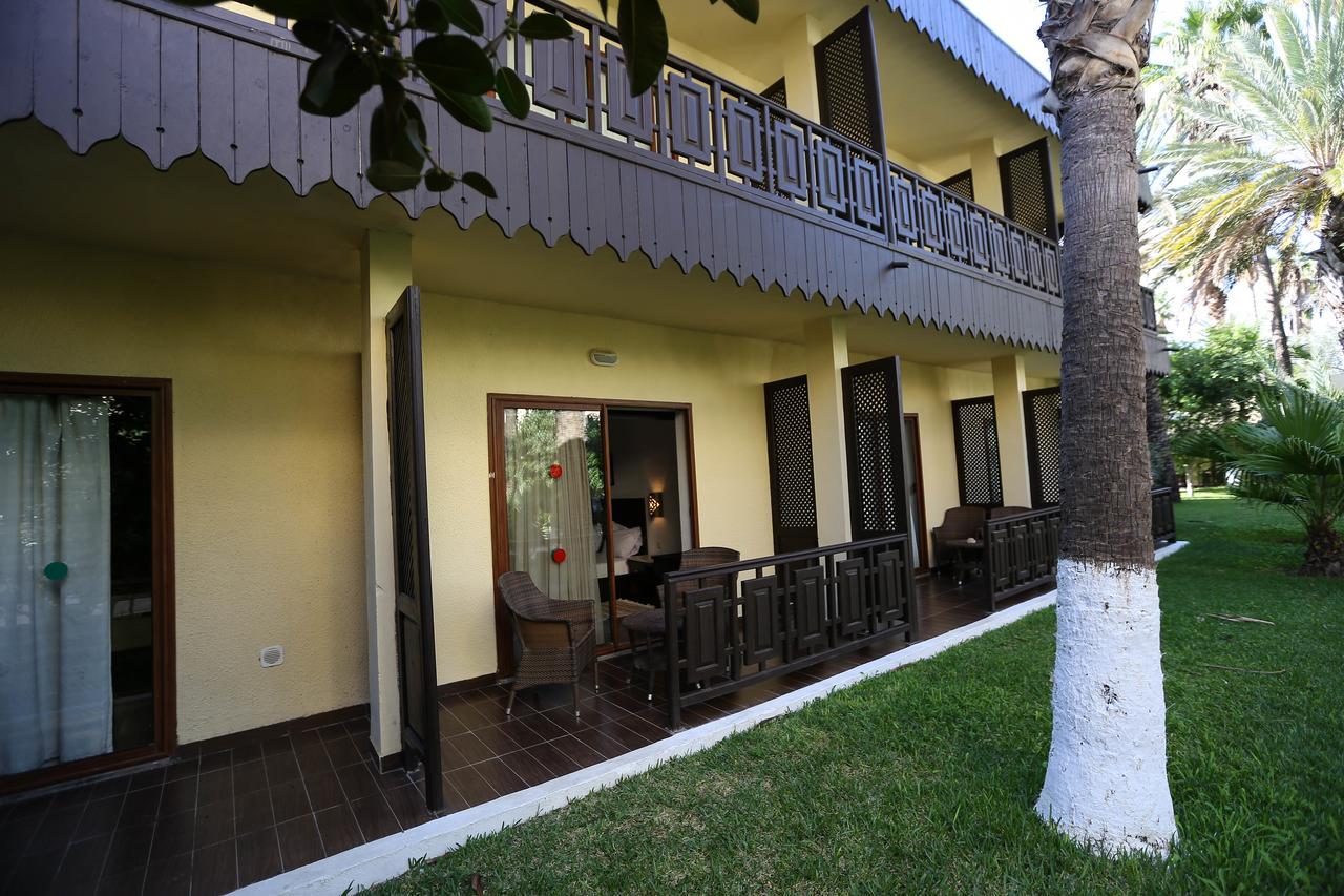 Hotel Paradis Palace الحمامات المظهر الخارجي الصورة