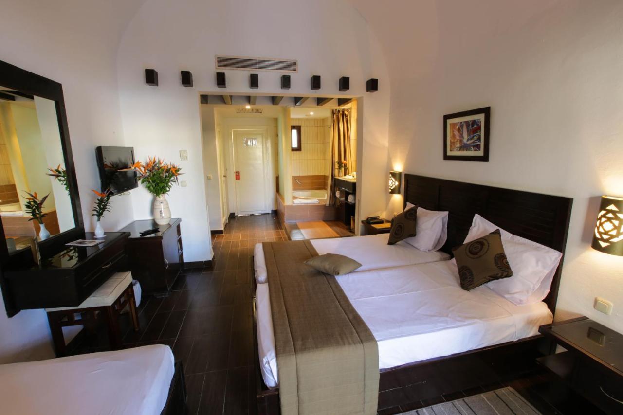 Hotel Paradis Palace الحمامات المظهر الخارجي الصورة